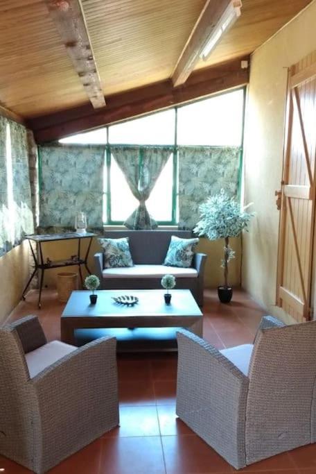 Spacieuse Villa Avec Jardin A Deux Pas Du Centre Aups Esterno foto